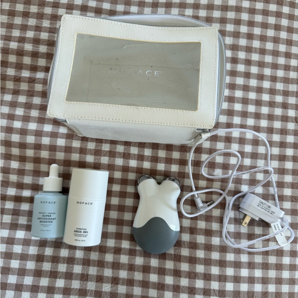 NuFace Mini Facial Toning Device Kit